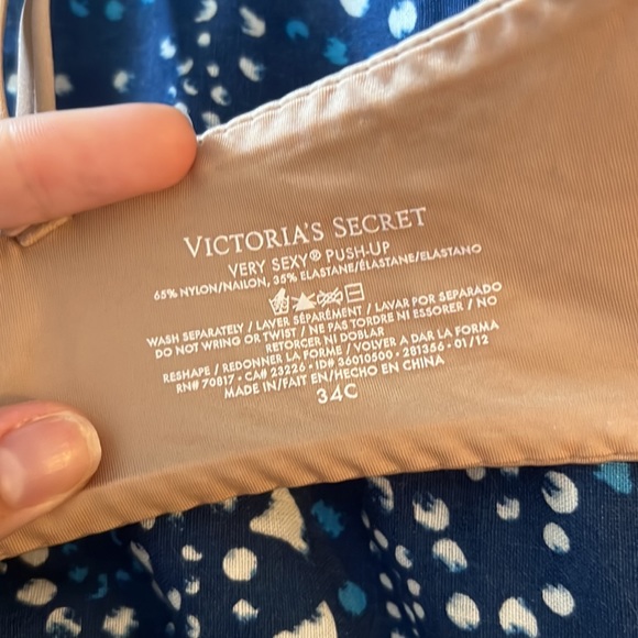 Victoria’s Secret Very Sexy Push Up - Picture 5 of 5